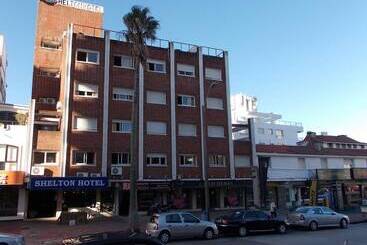 فندق Punta Del Este Shelton