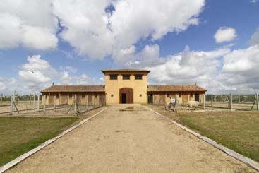 هتل روستایی Ibersol La Casona de Andrea