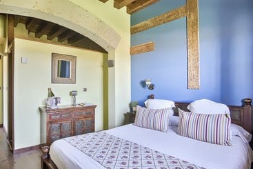 هتل روستایی Ibersol La Casona de Andrea