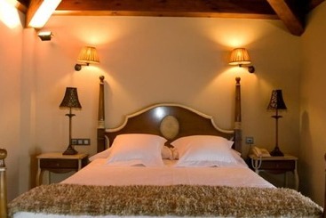 田舎風ホテル Posada Los Condestables Hotel & Spa