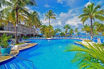 هتل St. James Club Morgan Bay Family Property   All Inclusive