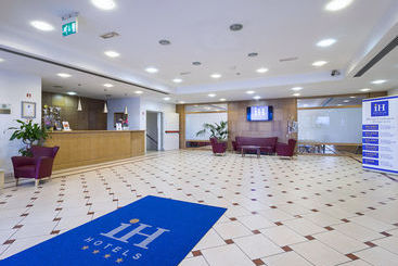 هتل Ih S Firenze Business