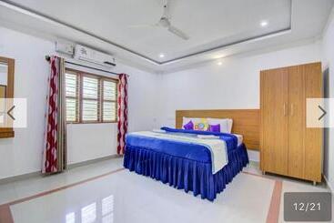 استراحتگاه Wanders In Travel Company