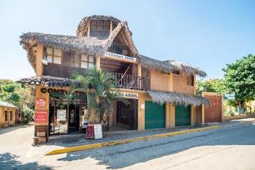 ホテル Oyo Cabañas Abril