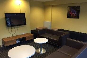 호텔 Chancellors Court