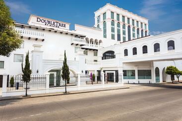 فندق Doubletree By Hilton Toluca