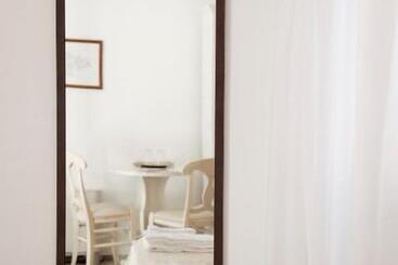 منتجع Villa Enrica   Aeolian Charme