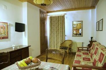 公寓式酒店  San Marsial Benasque Apart