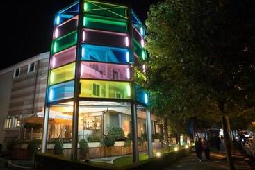 호텔 Diplomat  & Spa