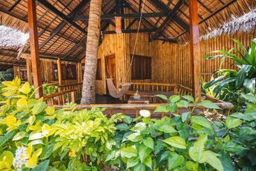 Szálloda Fridays Boracay Resort