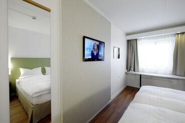 בית מלון כפרי Good Morning  Arlanda