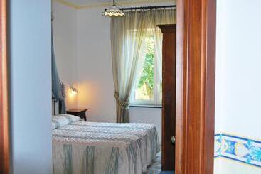 בית מלון כפרי Nido Degli Dei