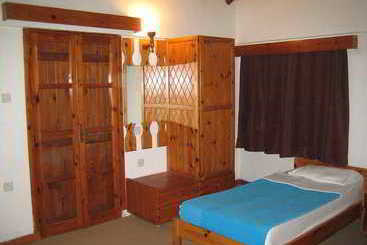 Mosquito Beach Club & Hotel