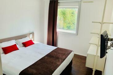 Апарт-отель Standing Hotel Suites By Actisource