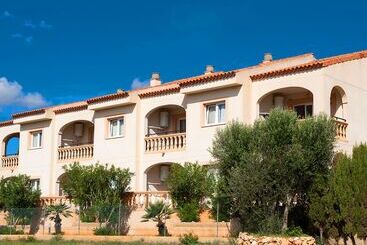 Apartamentos Sol Romántica By Dot Suites