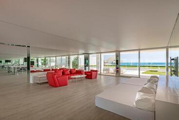 ホテル Adam & Eve   Adult Only