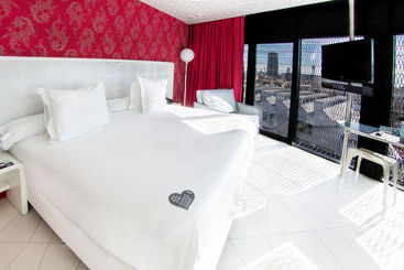 Отель Barcelo Raval