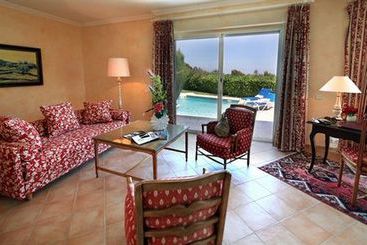 هتل Le Mas D'Artigny & Spa