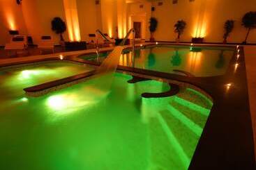 בית מלון כפרי Sa Rocca Sport E Resort