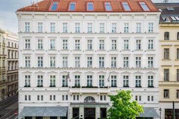 هتل The Amauris Vienna   Relais & Châteaux
