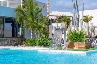 آپارتمان Servatur Eden & Buganvillas