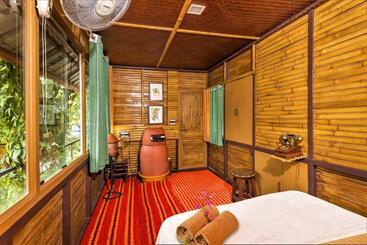 酒店 Munkudil Ayurveda & Yoga Retreat