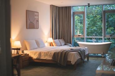 هتل آپارتمان Nyna House Oldquarter City View