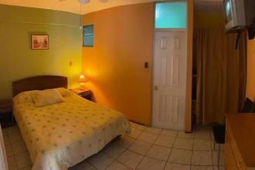 پانسیون Hostal Villarrica