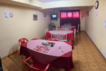پانسیون Hostal Villarrica