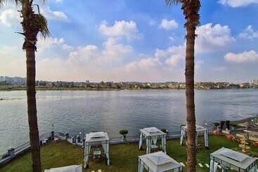 هتل Jewel Maadi Cabins And Club