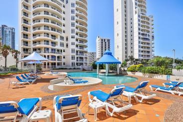 מלון דירות One Lux Stay In Surfers Paradise