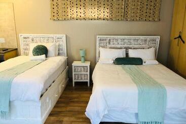 膳宿费 Fm Guest Lodge Comfort, Tranquility & Peace Of Mind