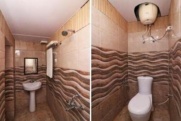 פנסיון Oyo 77456 Signature  Auroville