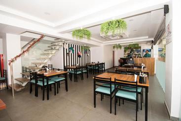 בית מלון כפרי Vemara