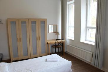 הוסטל Jugend Boutique Guesthome