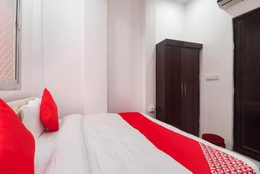 ホテル Spot On Royal Inn