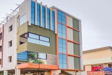 酒店 Oyo Vsk332 Sri Deepika Ramachandran Residency