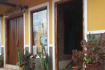 Отель Pousada Pico Da Vila