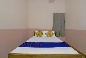 هتل Sangamam Homes