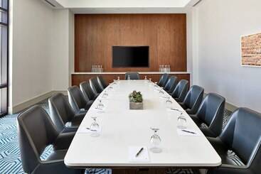 Unc Charlotte Marriott Hotel & Conference Center