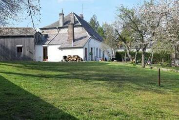 住宿加早餐  La Demeure Avesnoise