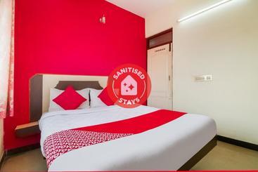 酒店 Oyo 71679 Bmr Guest House