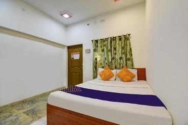 酒店 Spot On 76306 New Bor Tiger Resort