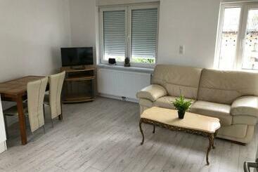 بنسيون Appartement Willa Chez Willi