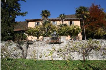 Antico Glicine B&b
