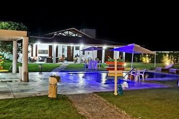 Пансион Pousada E Restaurante Lual Do Parajuru