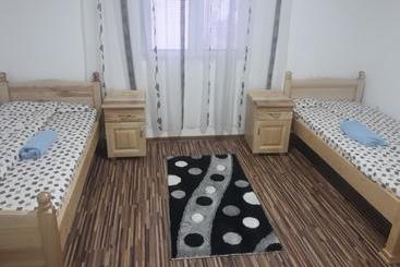 پانسیون Vučeljić Rooms