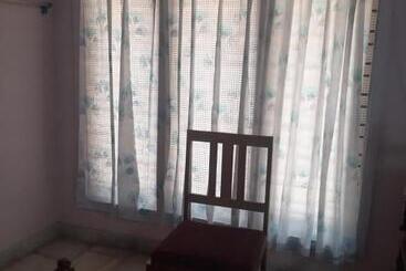 בית מלון כפרי Peacock