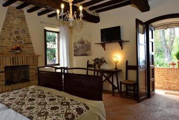 בית מלון כפרי Antico Borgo Di Tabiano Castello   Relais De Charme