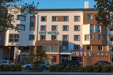 Brit Hotel Tours Sud – Le Cheops